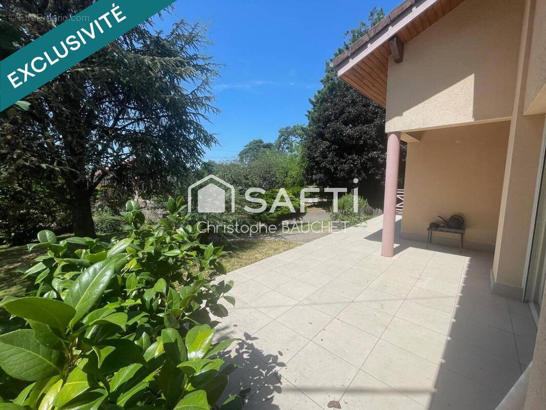 Photo 1 - Maison à PERONNAS