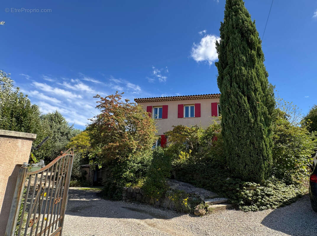 Maison à MANOSQUE