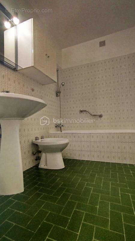 Appartement à FREJUS