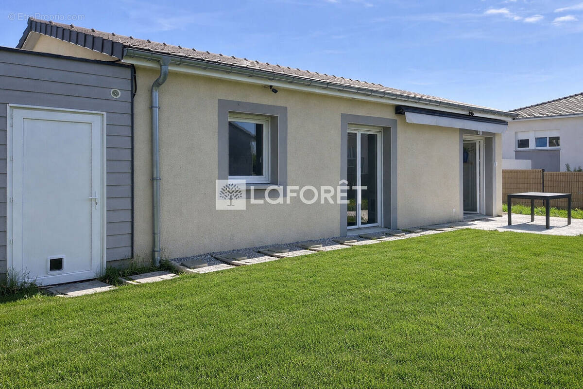 Maison à ROUTELLE