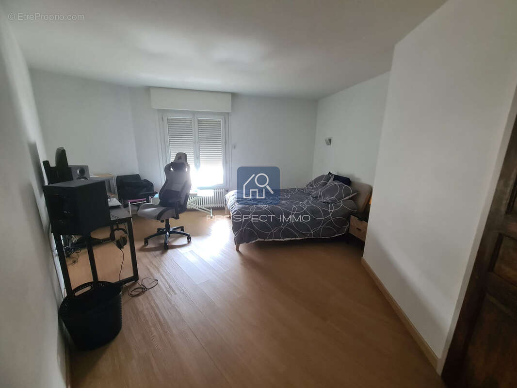 Appartement à ESPALION