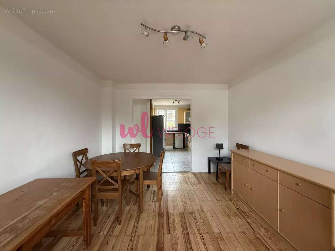 Appartement à SAINT-GENIS-LAVAL