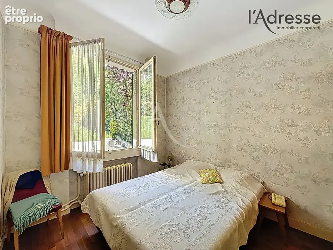 Maison Suresnes 5 pièces -  Vue Paris - photo 8