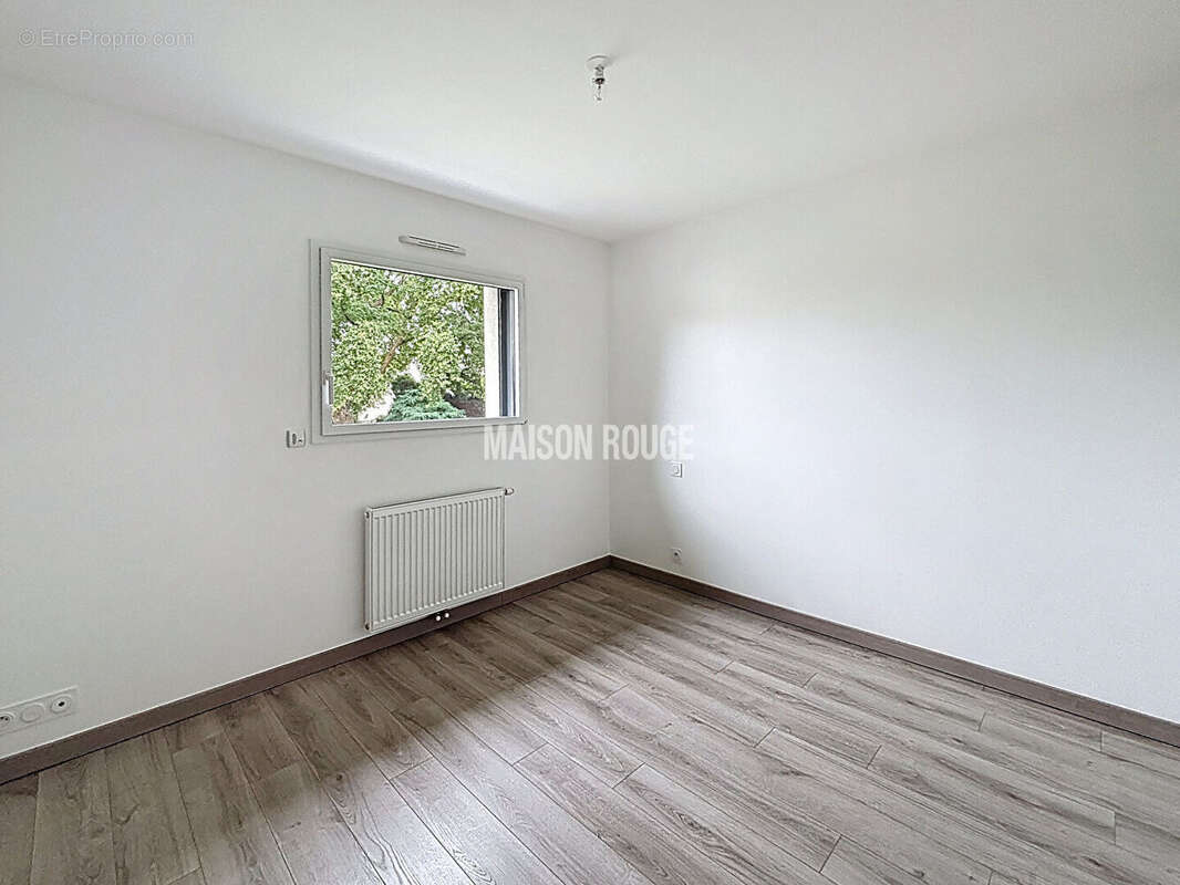 Maison à PLOUER-SUR-RANCE