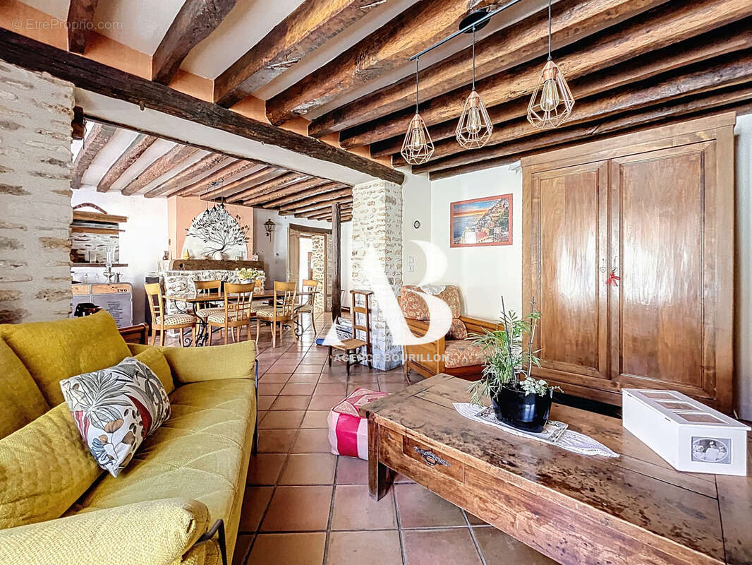 Maison à BREAU