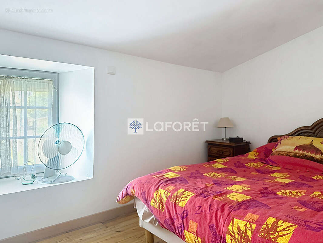 Maison à SAINT-LOUP-LAMAIRE