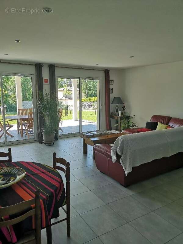 Maison à MARSAC-SUR-L&#039;ISLE