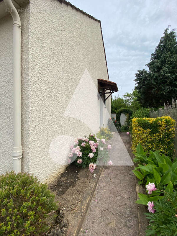 Maison à FRANCONVILLE