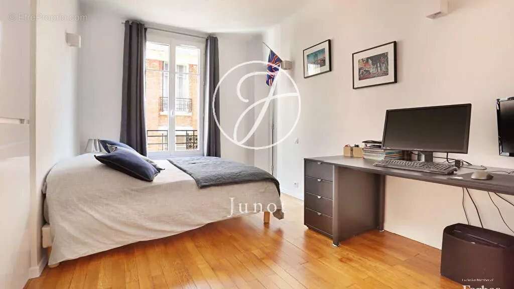 Appartement à PARIS-6E