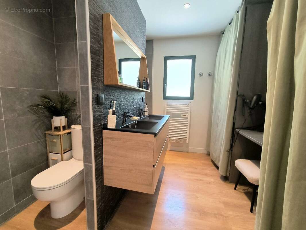 Maison à UZES