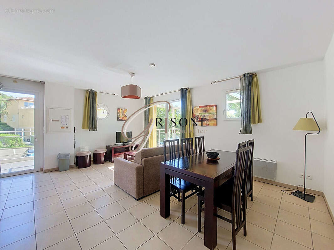 Le Brusc - Appartement T3 avec piscine à Six-Fours les Plages - photo 7