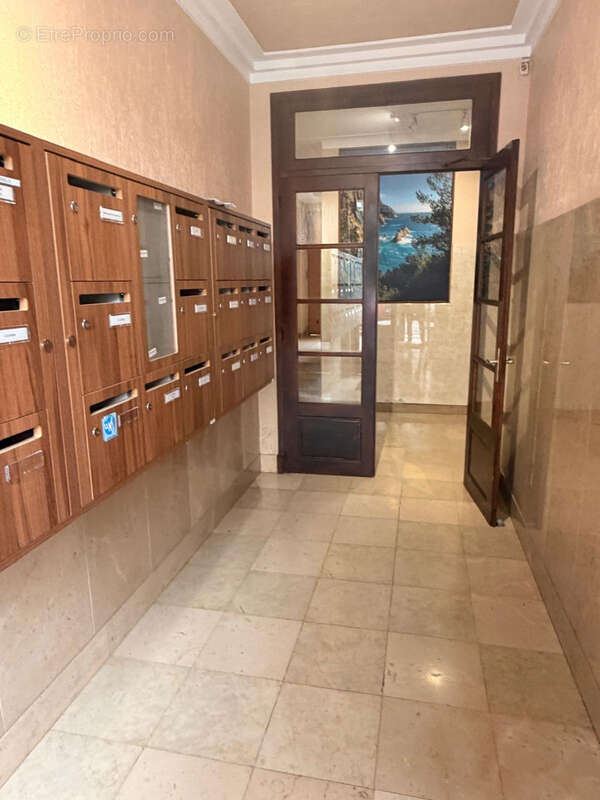 Appartement à MARSEILLE-5E