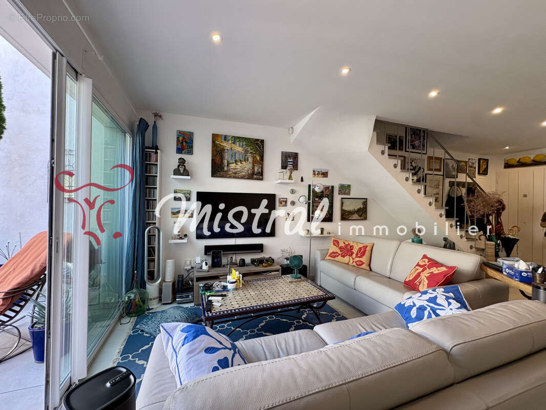 Vente maison de village aigues mortes intra muros - photo 23
