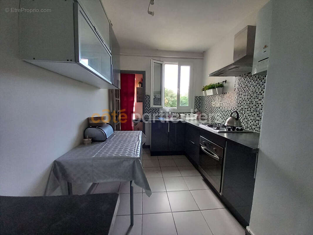 Appartement à MARSEILLE-10E