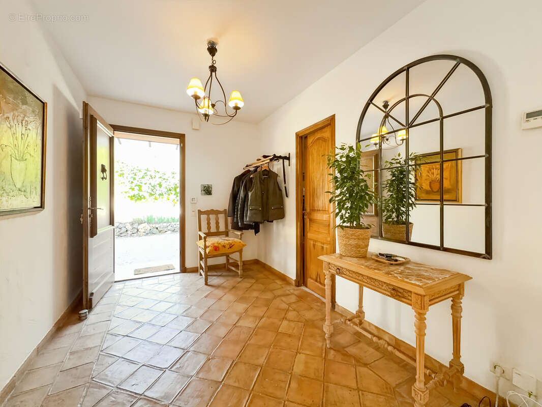 Maison à FAYENCE