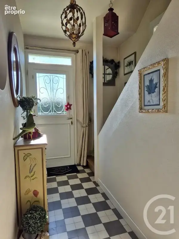 Maison 4 pièces 97 m² à vendre à Chaumont-En-Vexin (60240) - photo 3