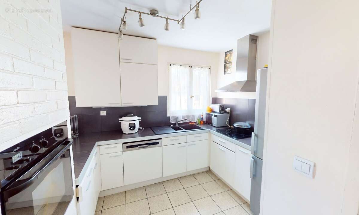 Appartement à SAINT-JEAN-DE-LA-RUELLE