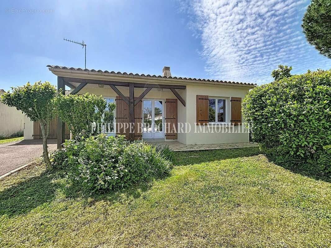 Maison à SAINT-BENOIST-SUR-MER