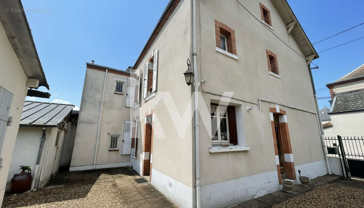 Maison 118 m² à Orleans  - photo 9