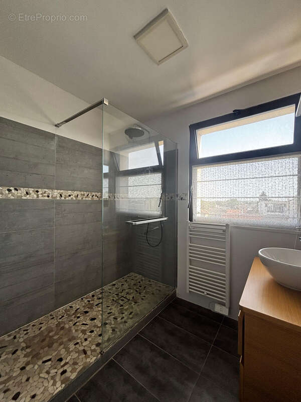 Appartement à AULNAY-SOUS-BOIS
