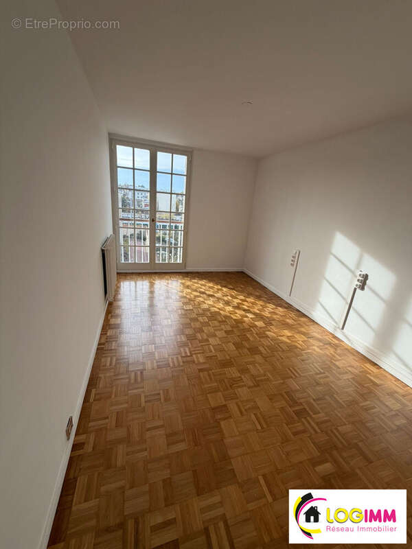 Appartement à VERSAILLES