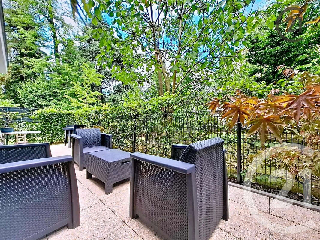 Appartement à BRIE-COMTE-ROBERT
