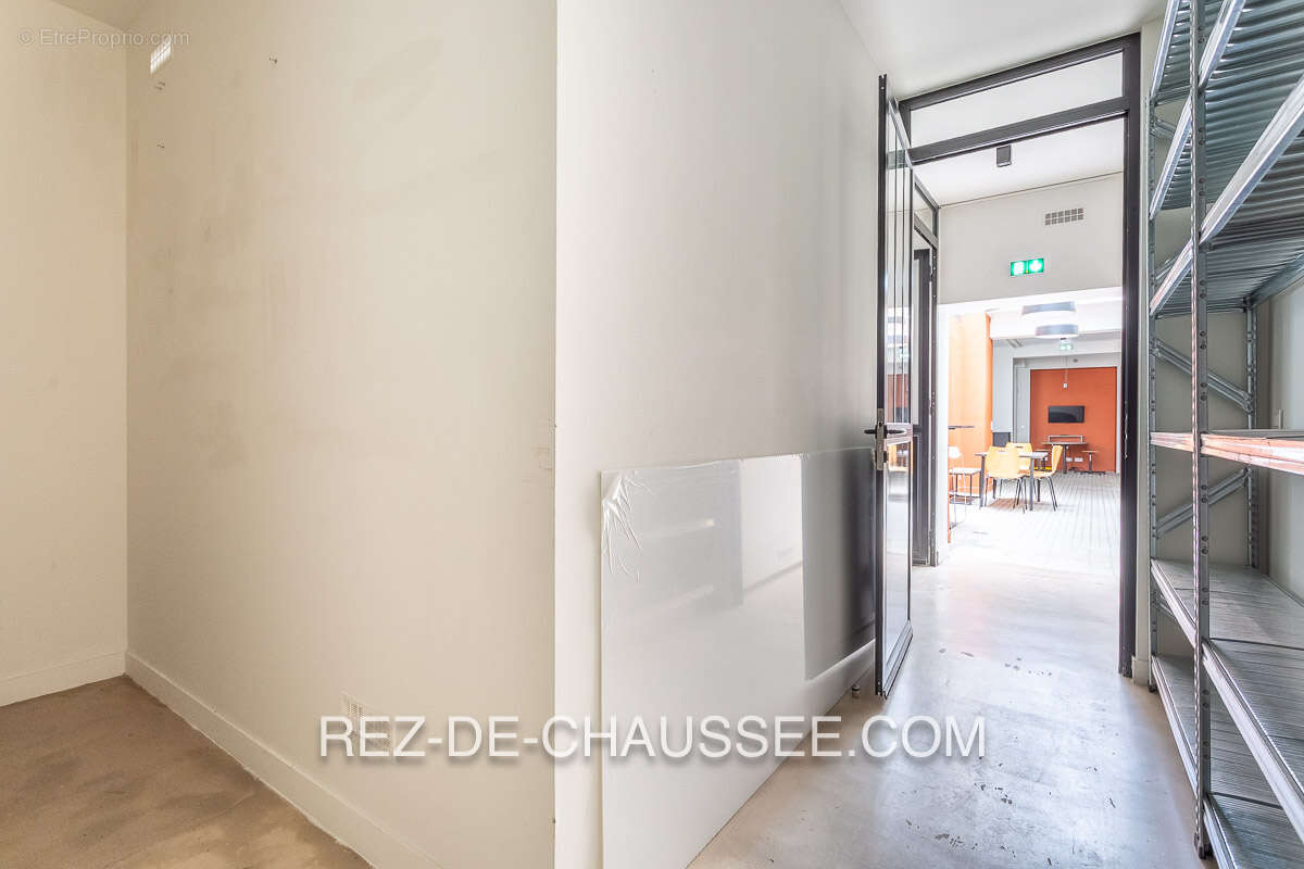Canal de l'ourcq bureaux type atelier - photo 12
