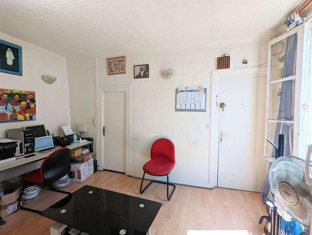 Appartement à PARIS-10E