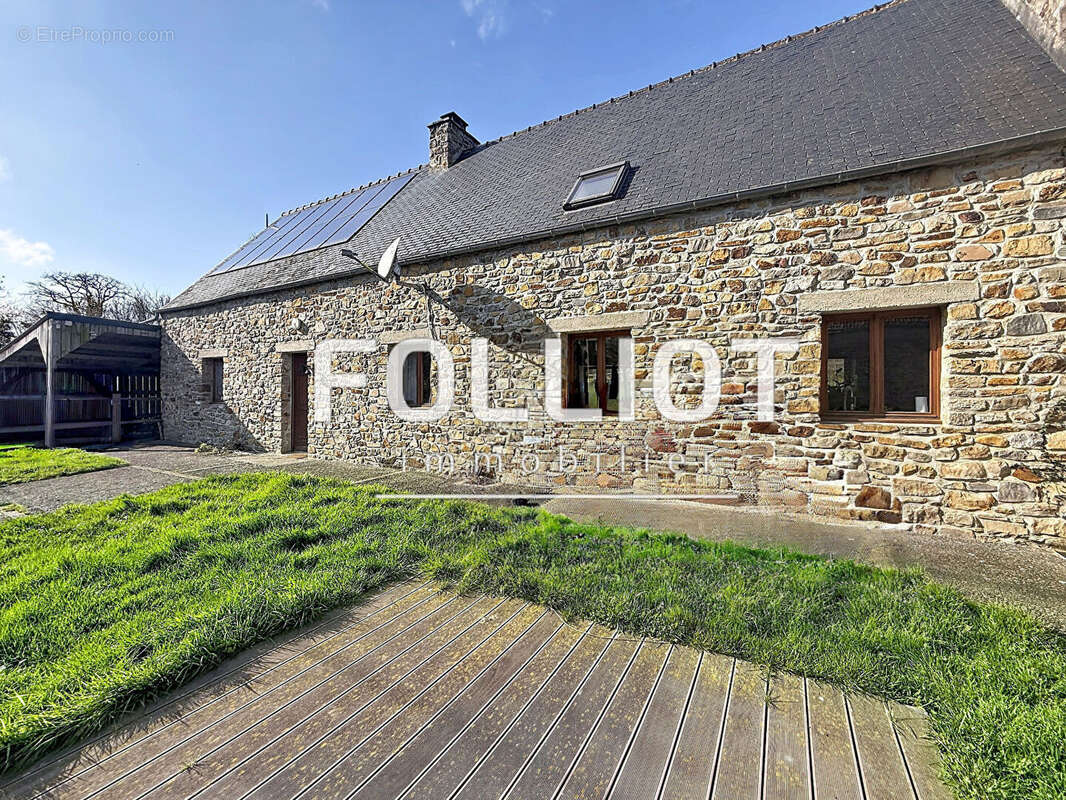 Maison à SORTOSVILLE-EN-BEAUMONT