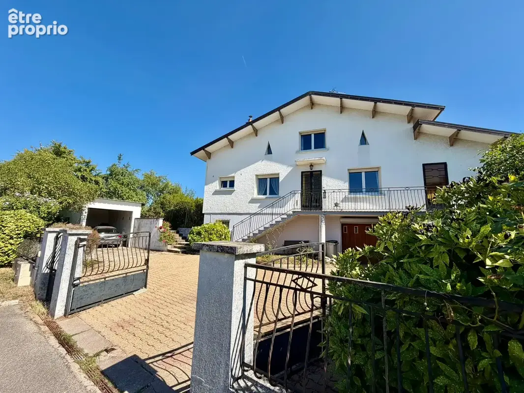 Maison à LYOFFANS