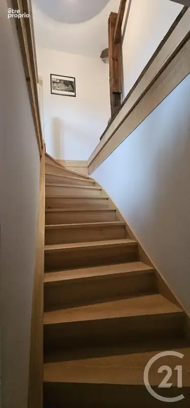Maison 10 pièces 242 m² à vendre à Montagny-Pres-Louhans (71500) - photo 23