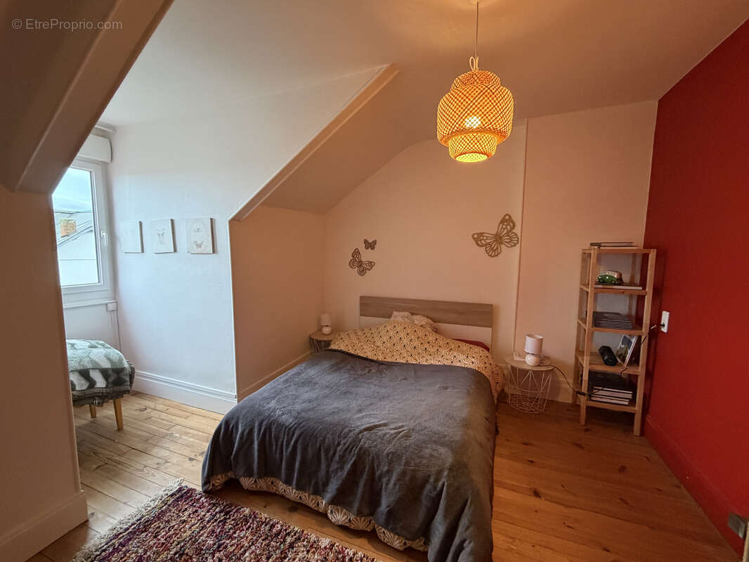 Maison à BELLERIVE-SUR-ALLIER