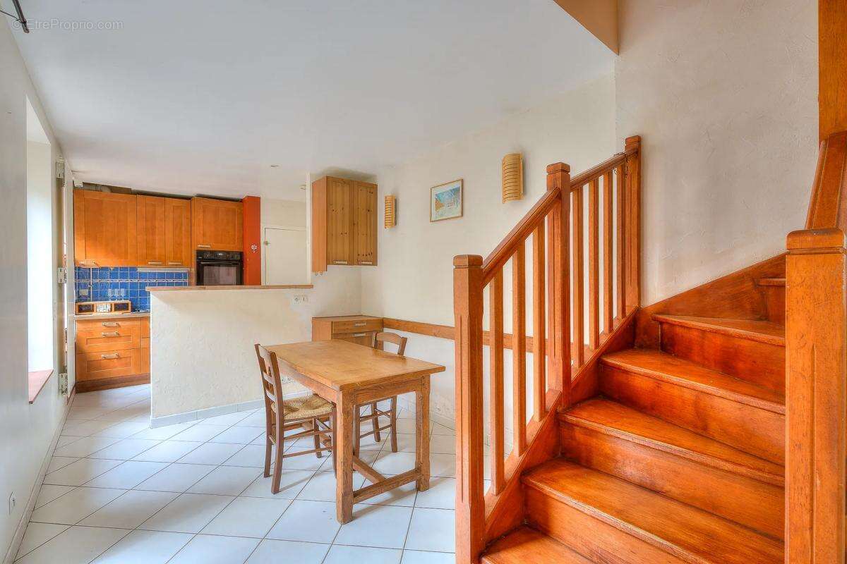 Appartement à PUTEAUX