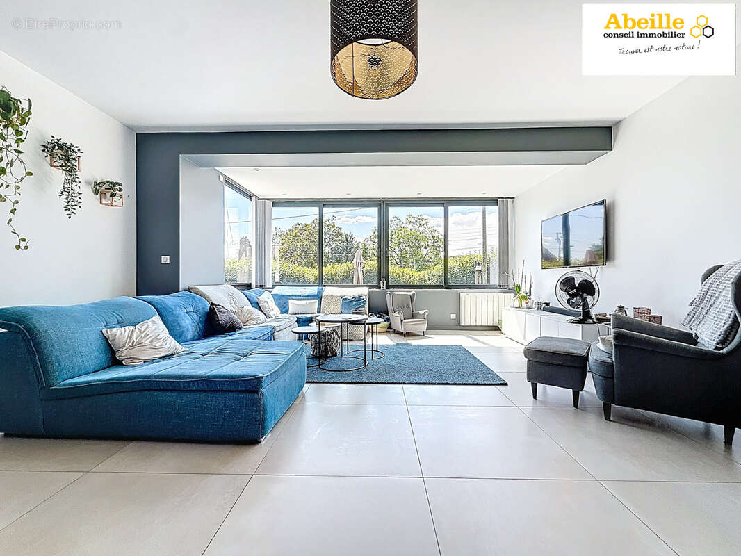 Maison à SAINT-CHERON