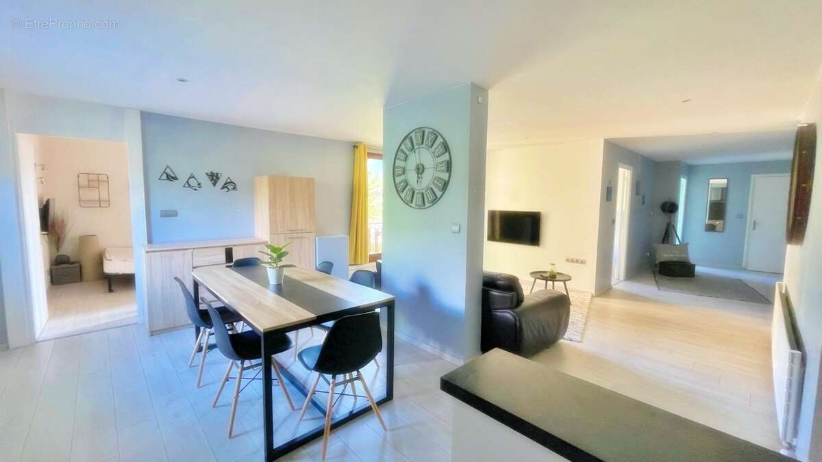 A vendre, En Maurienne, appartement T6, Balcon, Garage, Cave, Résidence sécurisée - photo 7