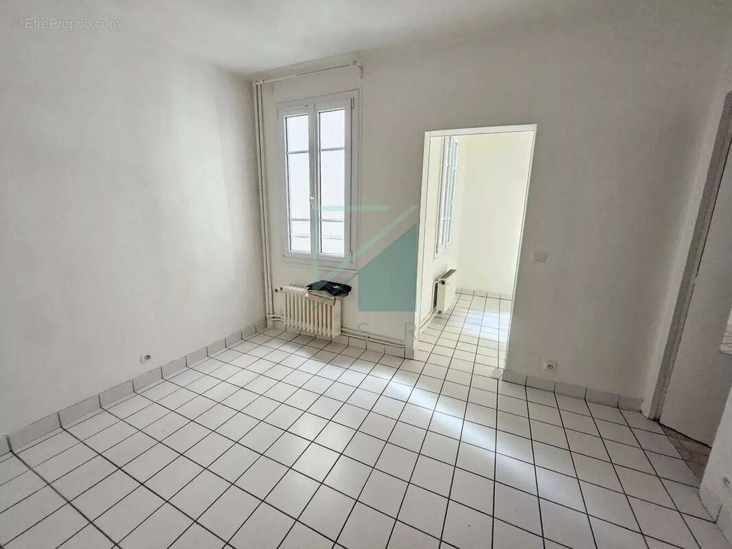 Appartement à PARIS-9E