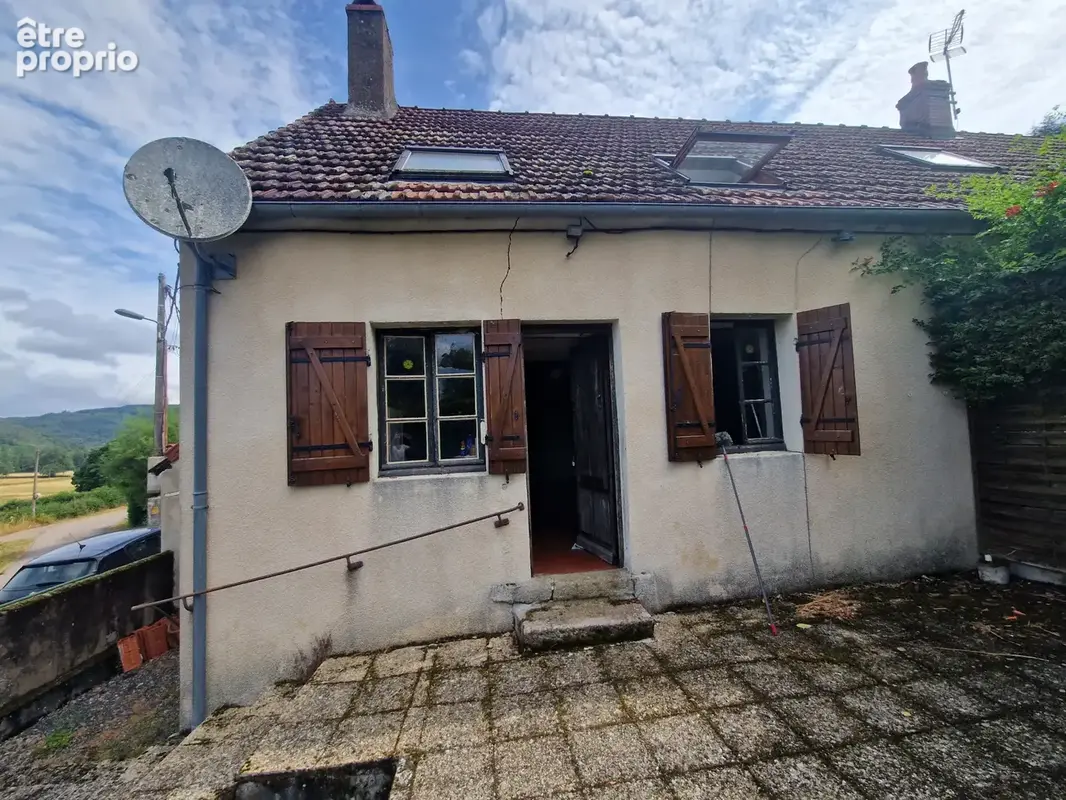 Maison à SOMMANT