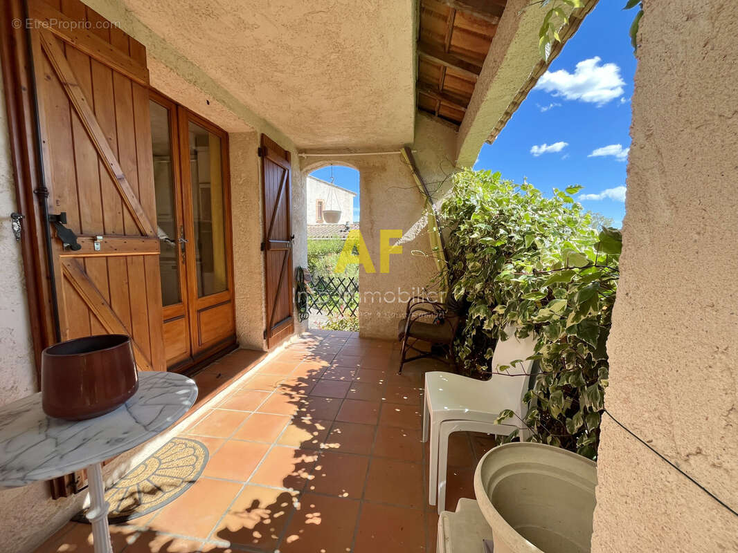 Maison à FREJUS