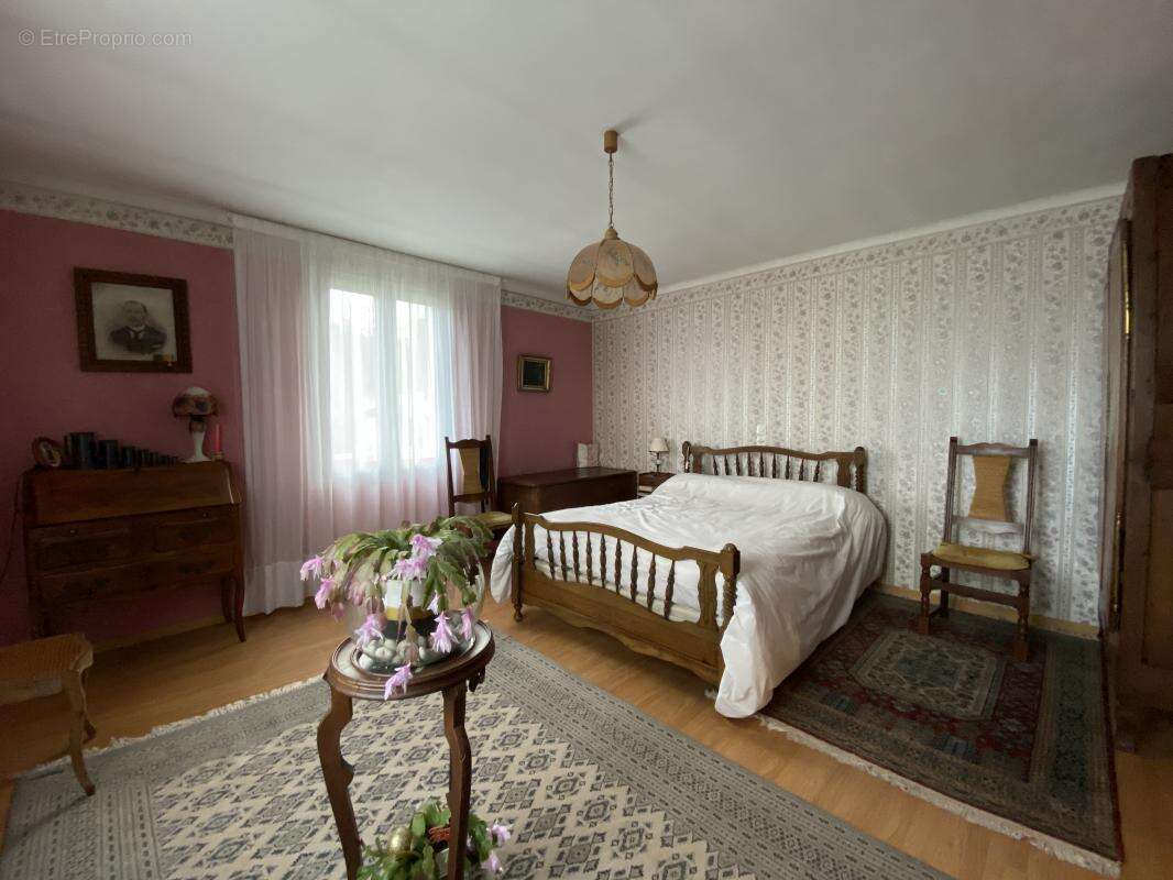 Maison à ROSNY-SUR-SEINE