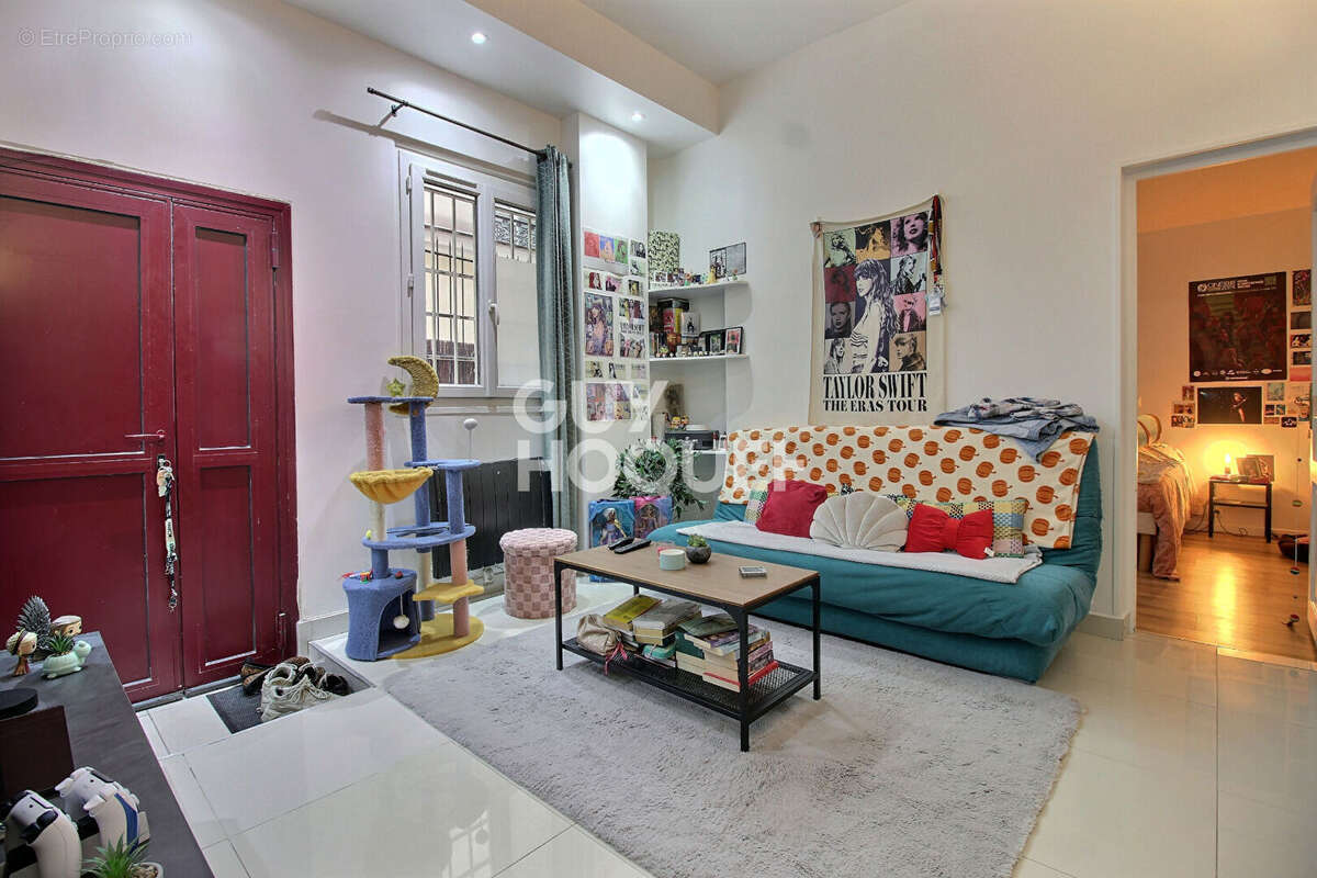 Appartement à PARIS-9E