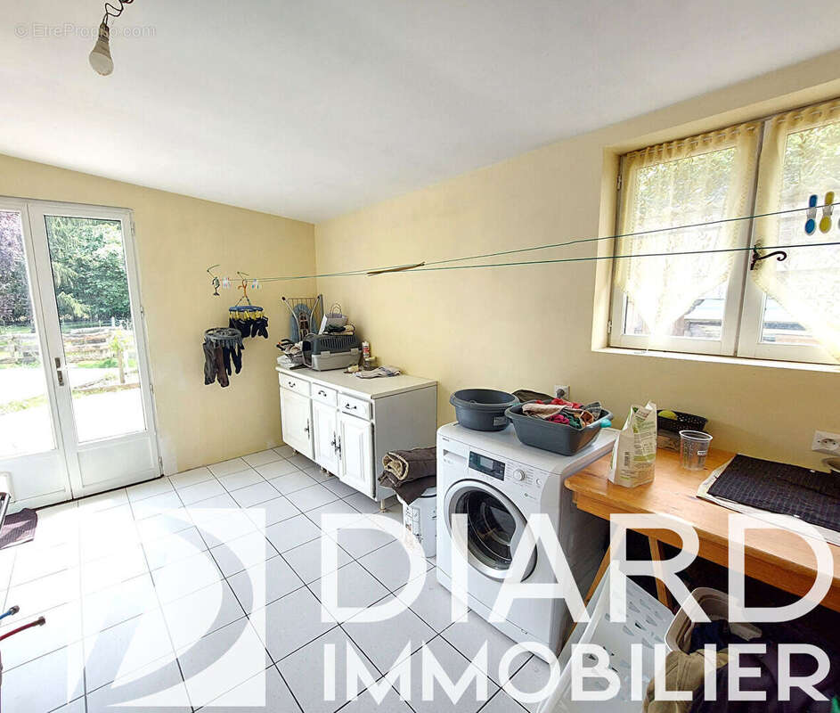 Maison 140 m² - Campagne ETRELLES - Terrain de 3400 m² - photo 10