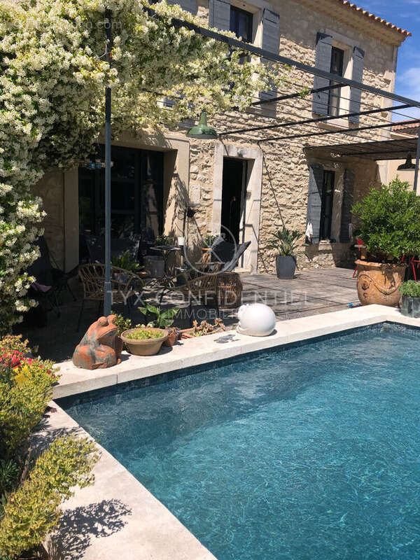 Mas de ville Saint Remy De Provence 260 m2 - photo 2