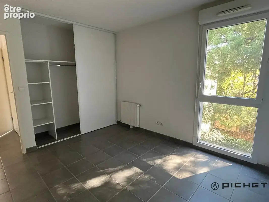 Eysines -Bel appartement T3 lumineux avec balcon - photo 12