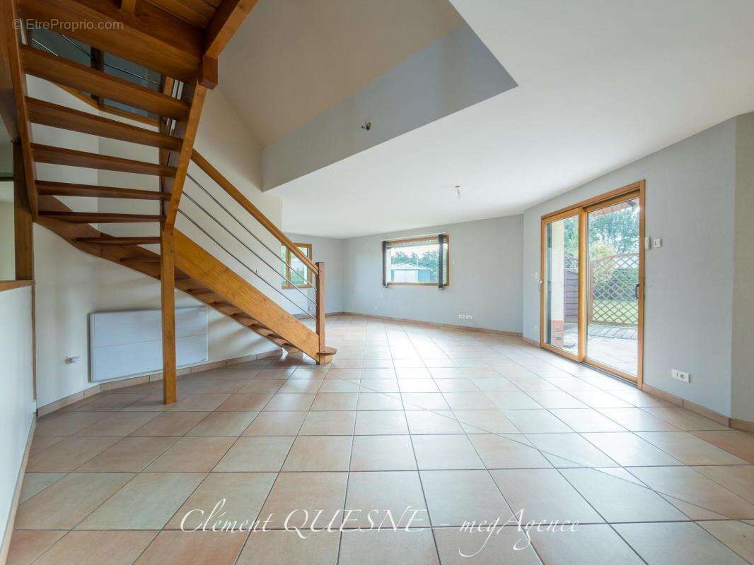 Maison à BERNEVAL-LE-GRAND