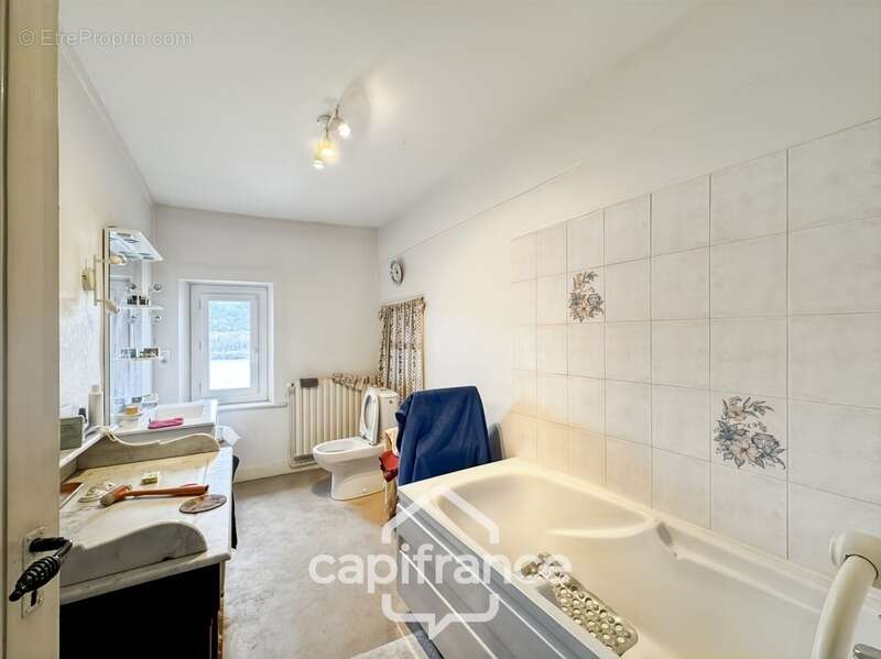 Maison à SAINT-VALLIER