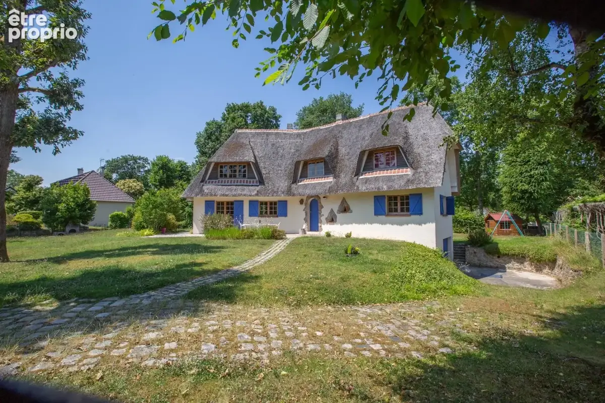 Photo 1 - Maison à LE MESNIL-SAINT-DENIS