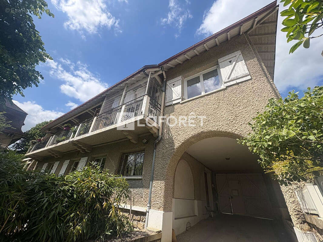 Appartement à MEULAN