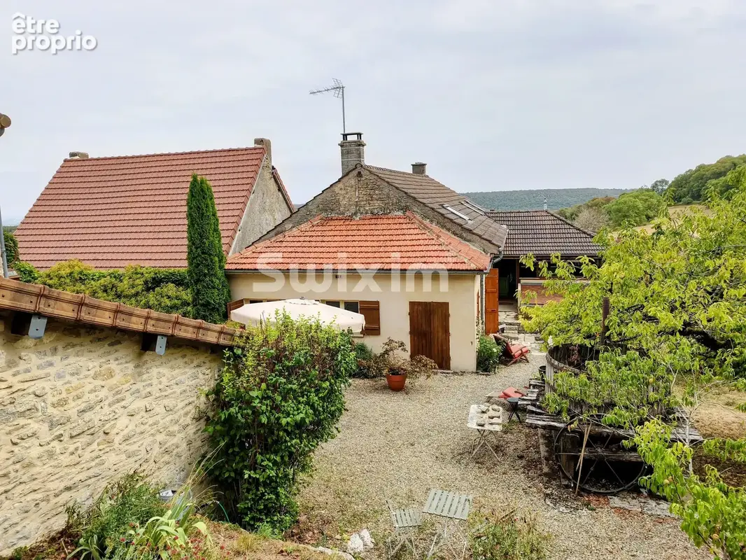 Maison de village en pierre avec gîte. - photo 19