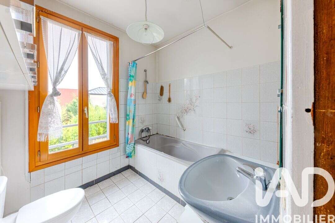 Photo 8 - Maison à EPINAY-SUR-SEINE