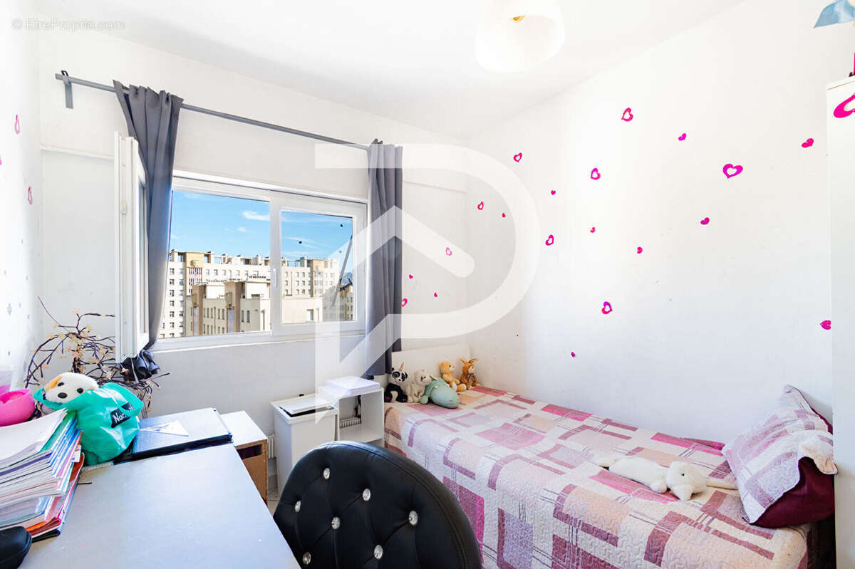 Appartement à MARSEILLE-3E